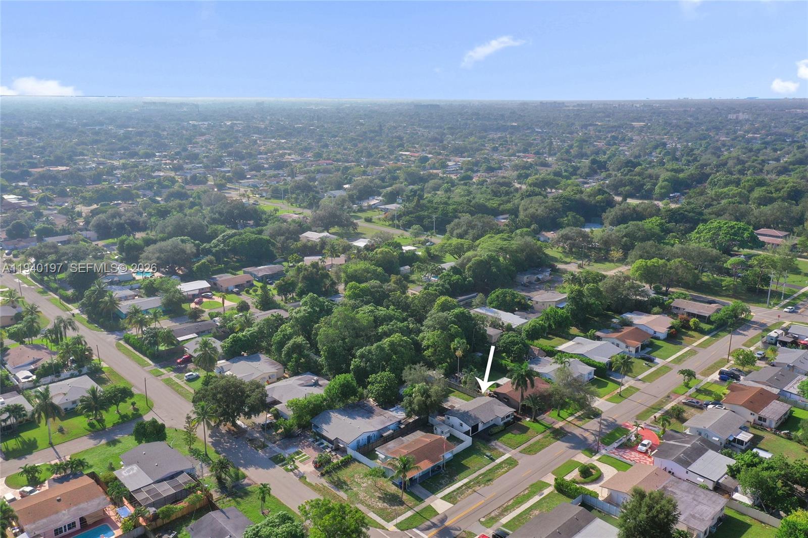 DELCREST MANOR - Residential