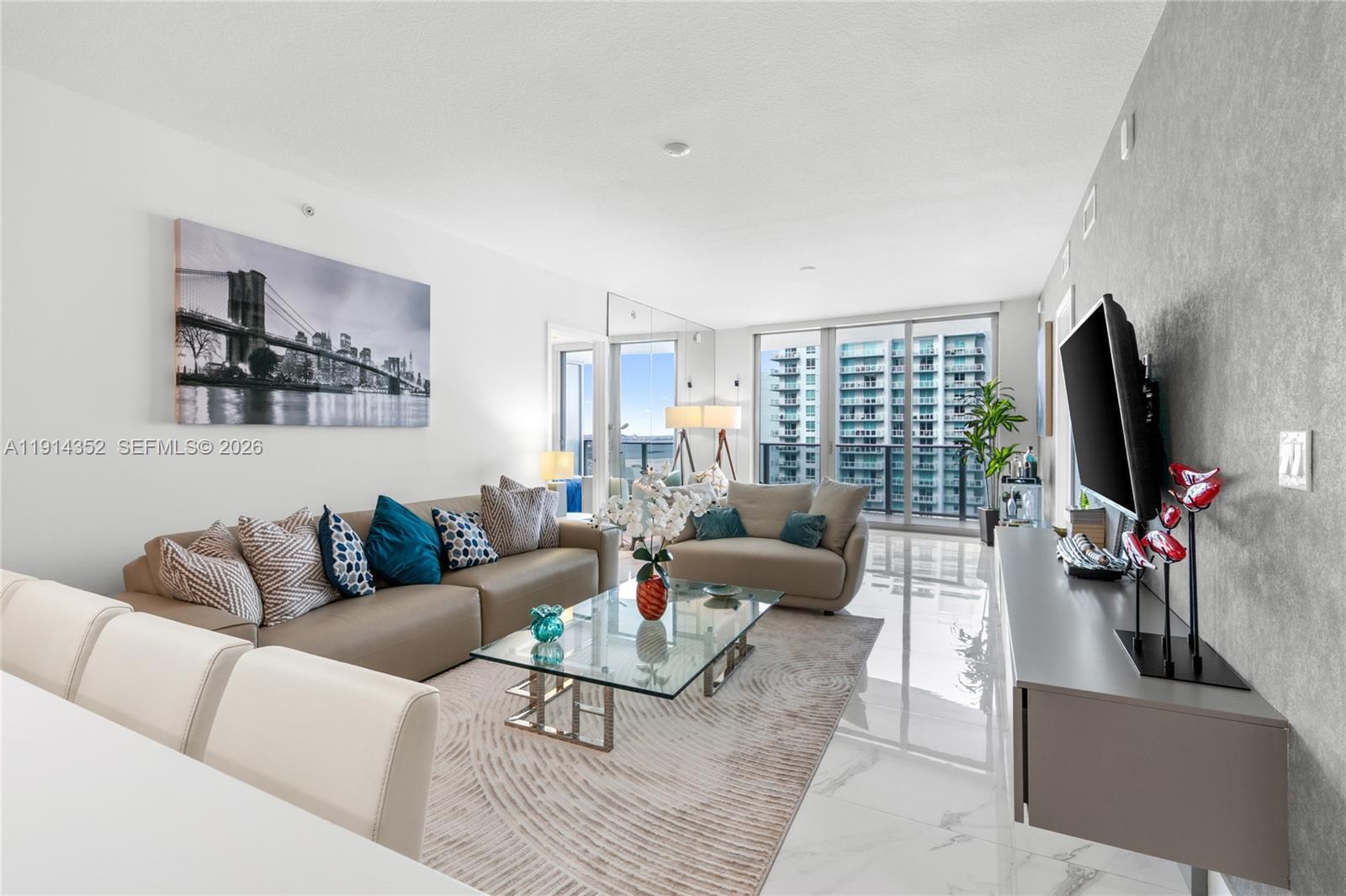 ARIA ON THE BAY CONDO - Residential