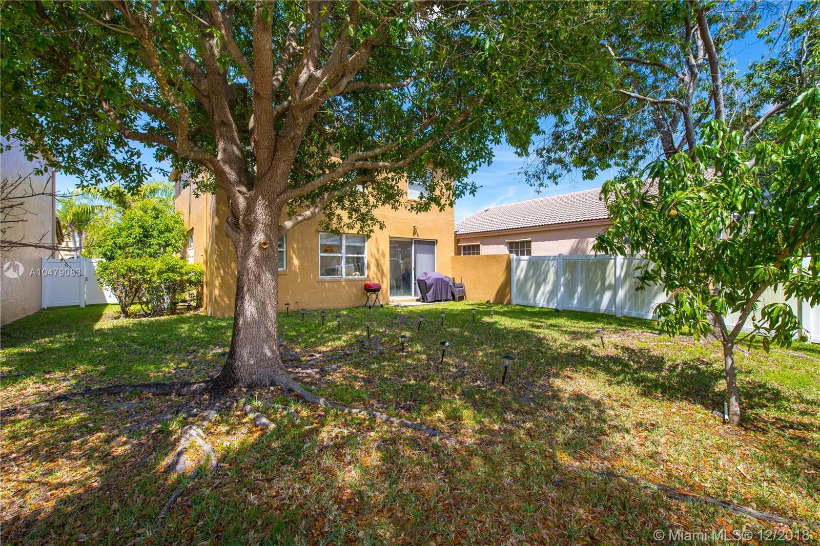 Royal Bay - Residential