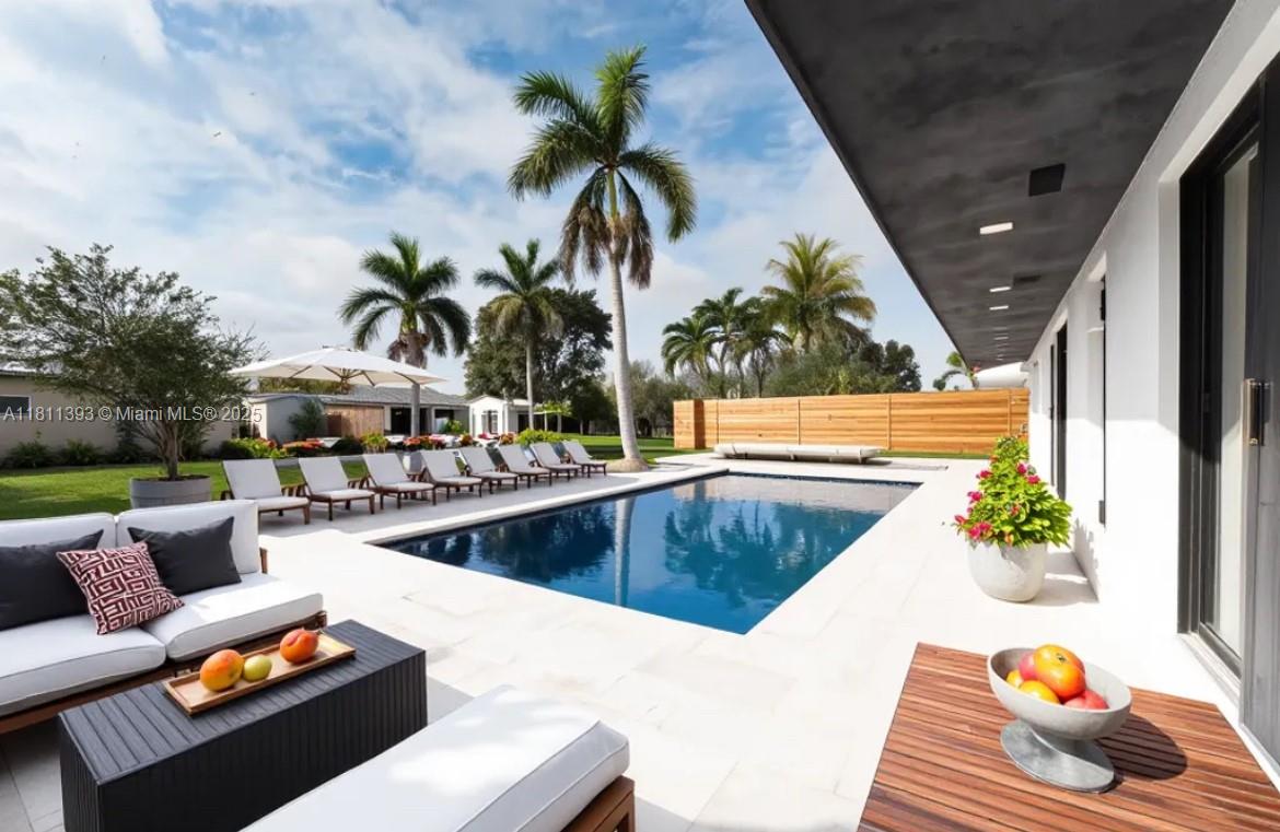 5700 Sw 56th St, Davie, Broward County, Florida - 5 Bedrooms  
2 Bathrooms - 