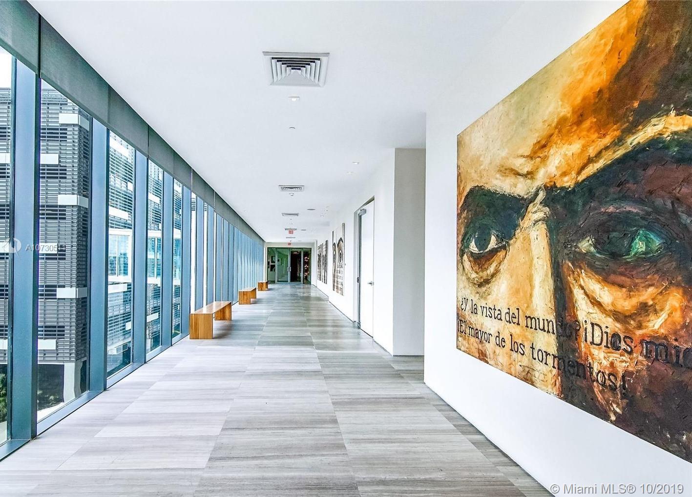 ICON BAY CONDO - Residential