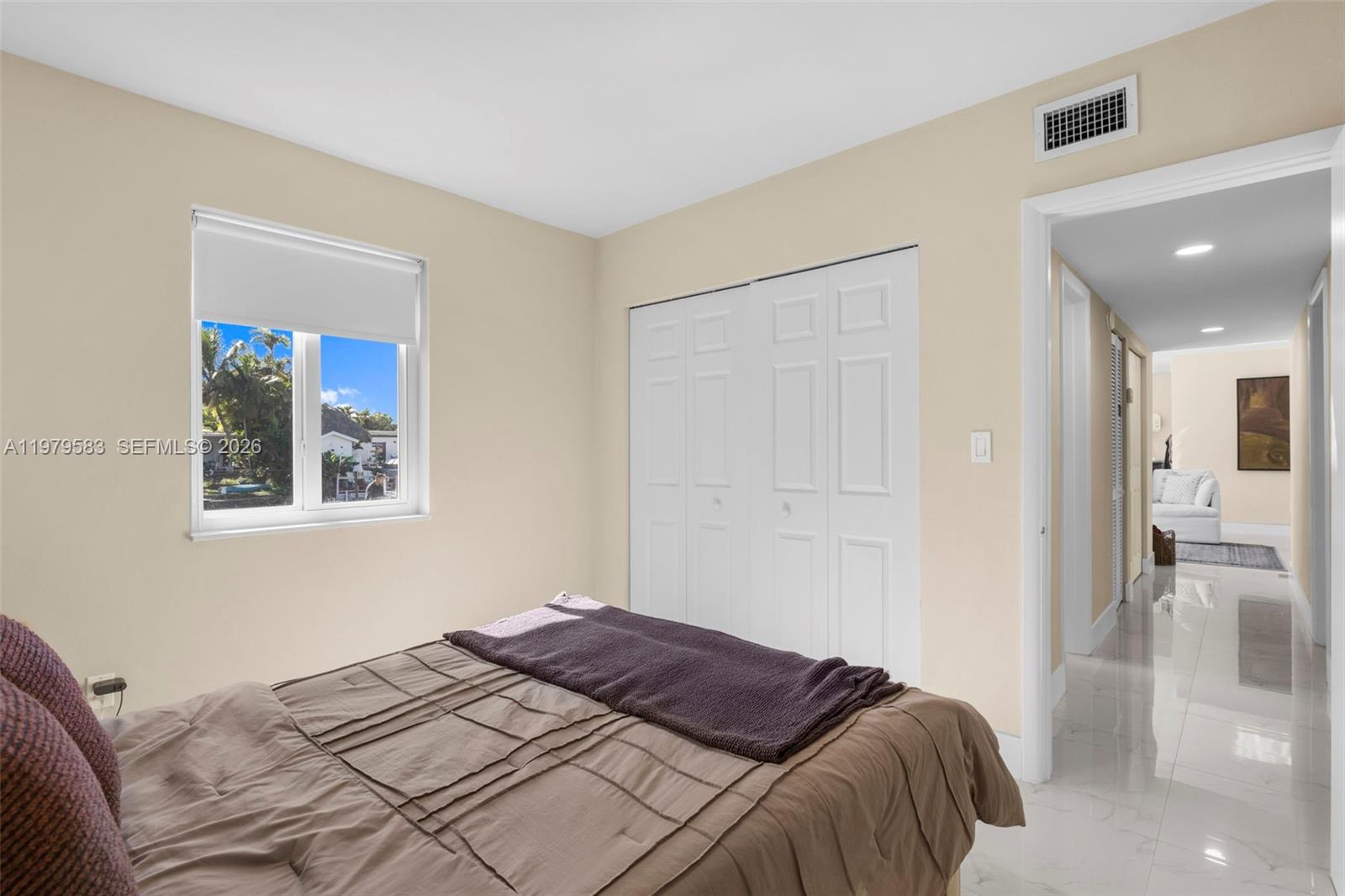 WESTWOOD LAKE 3RD ADDN - Residential Lease