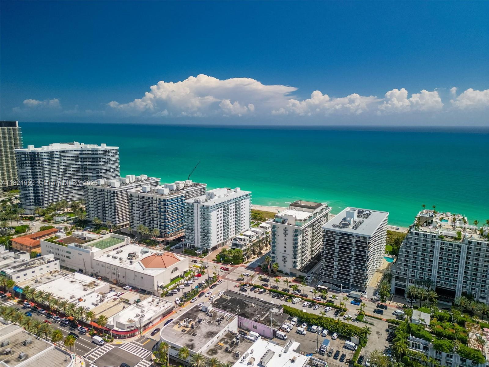 THE WAVES CONDO - Residential