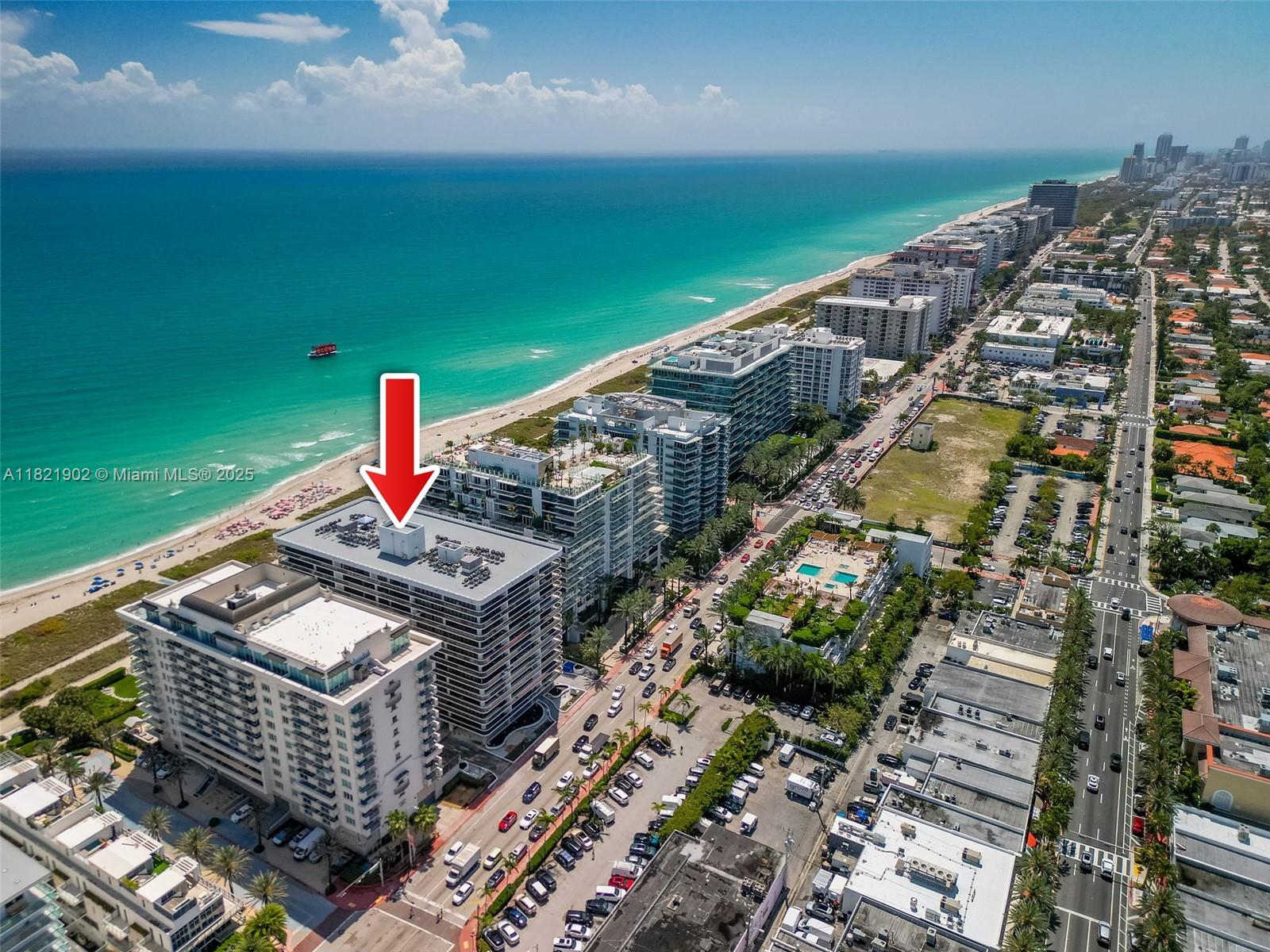 THE WAVES CONDO - Residential