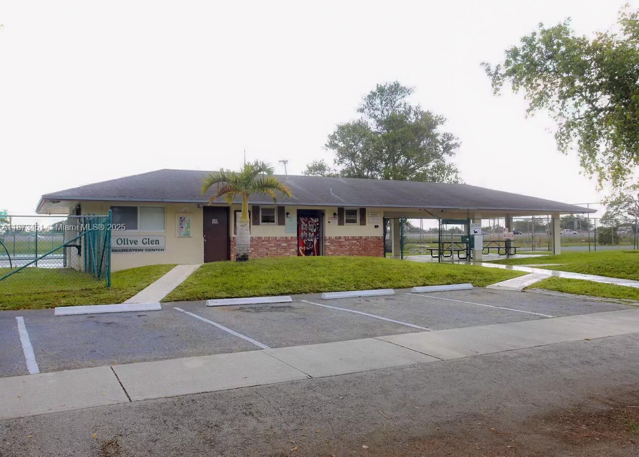 OLIVE GLEN GARDENS 1 - Residential Lease