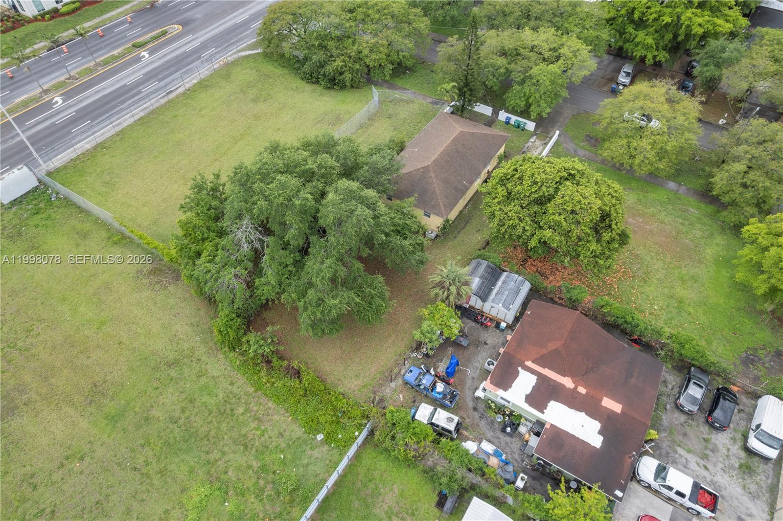 PARA VILLA HEIGHTS - Residential