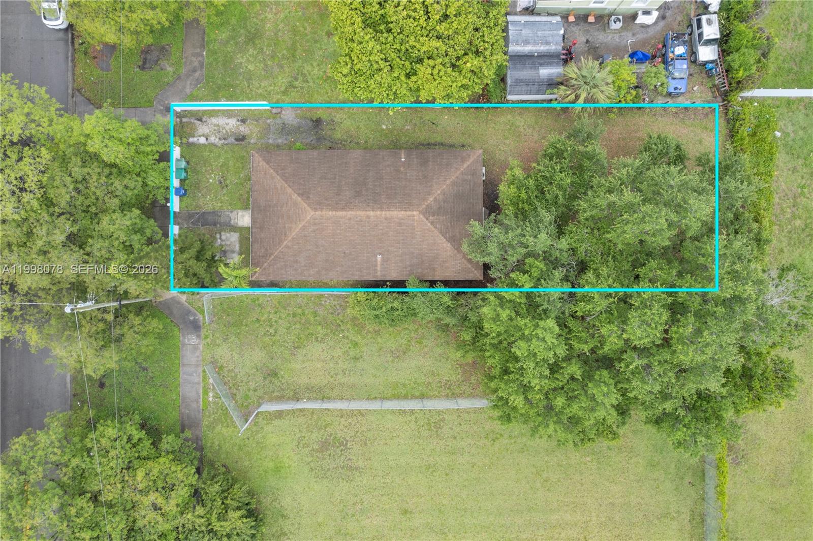 PARA VILLA HEIGHTS - Residential