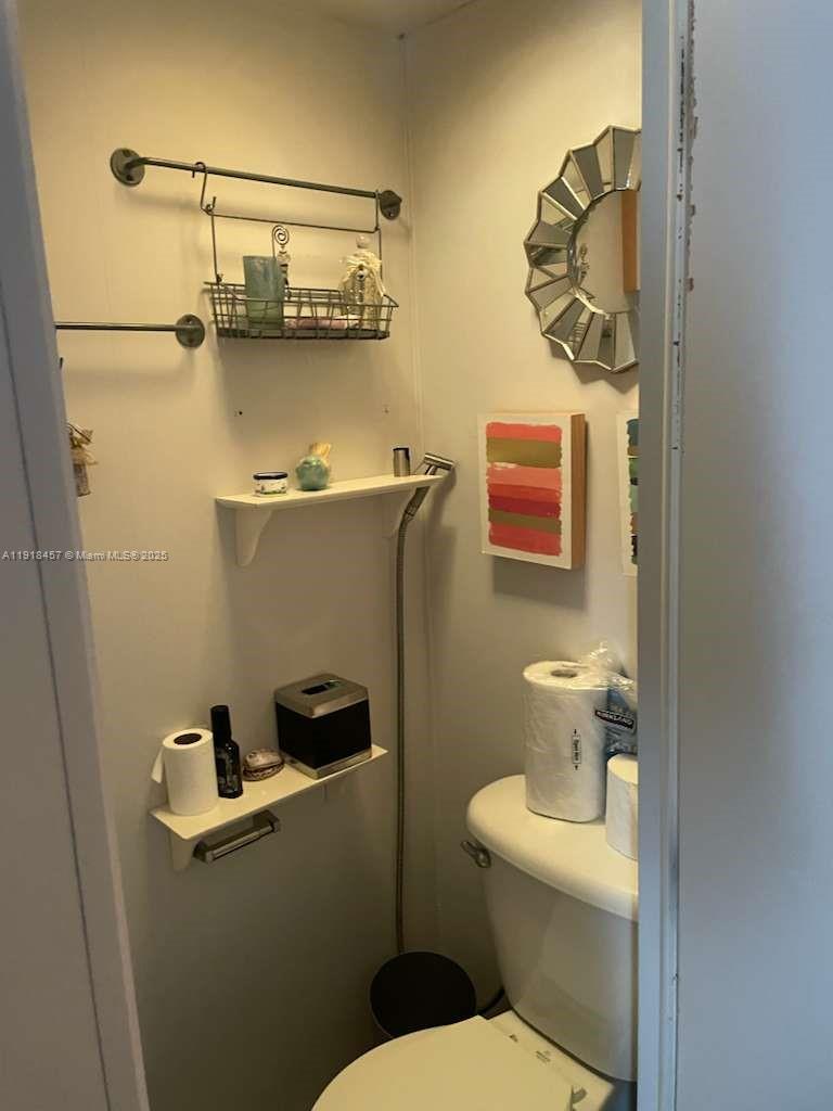 WINDLEY KEY MOBILE HOME P - Residential