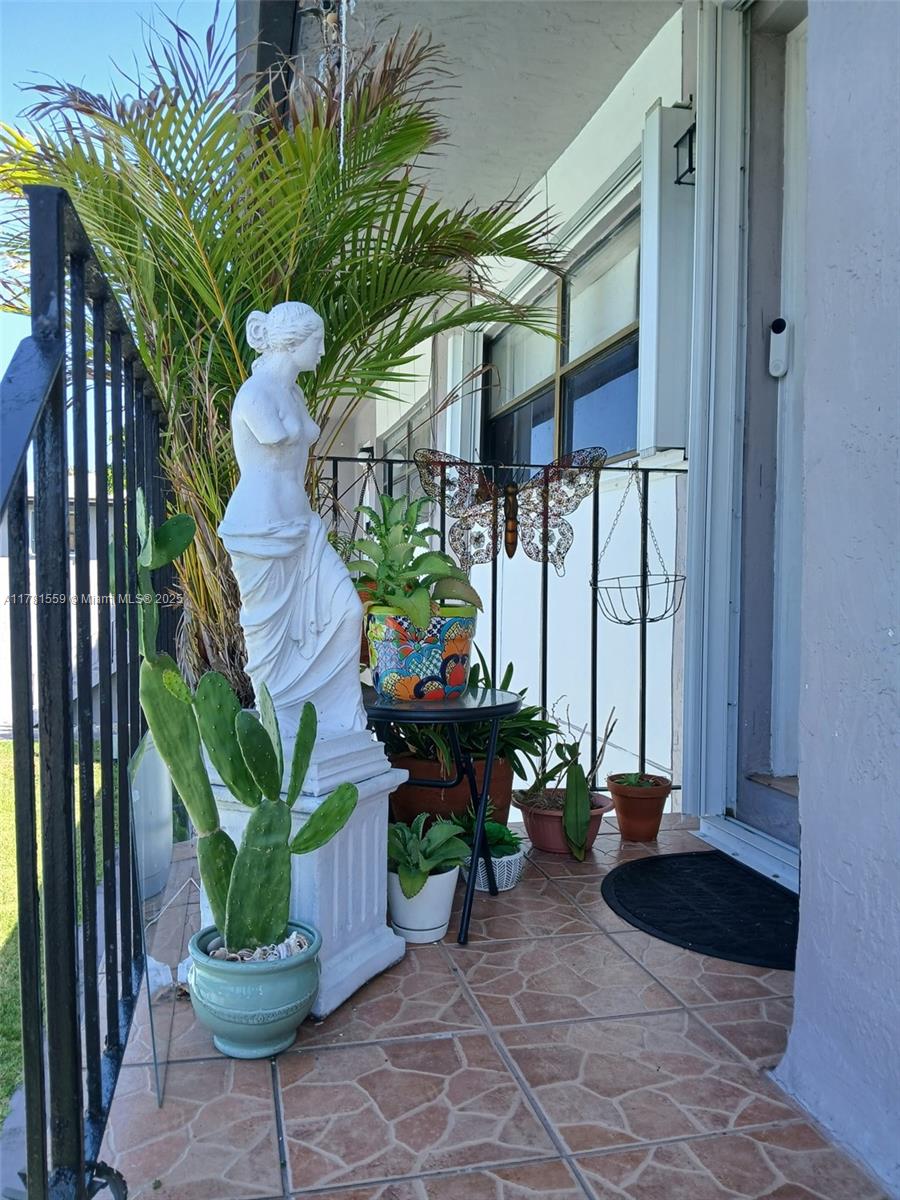 Property for Sale at 13231 Sw 17th Ln 5-21, Miami, Broward County, Florida - Bedrooms: 2 
Bathrooms: 2  - $308,000