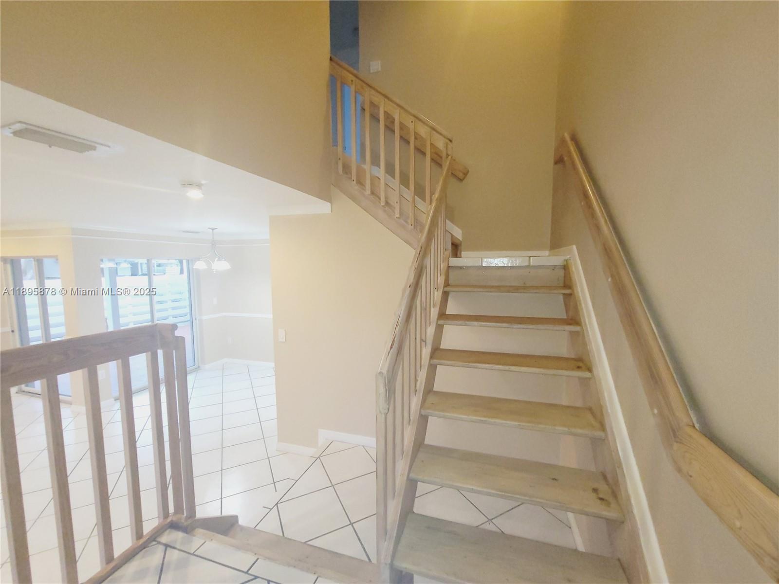 VILG HOMES COUNTRY WALK C - Residential Lease