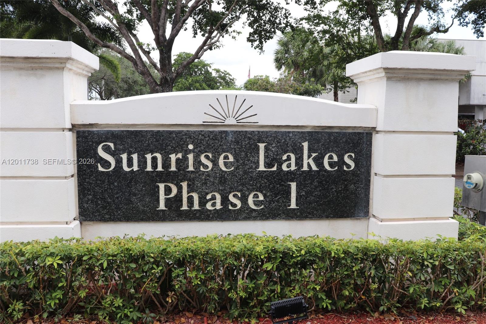 SUNRISE LAKES 3 CONDO - Residential