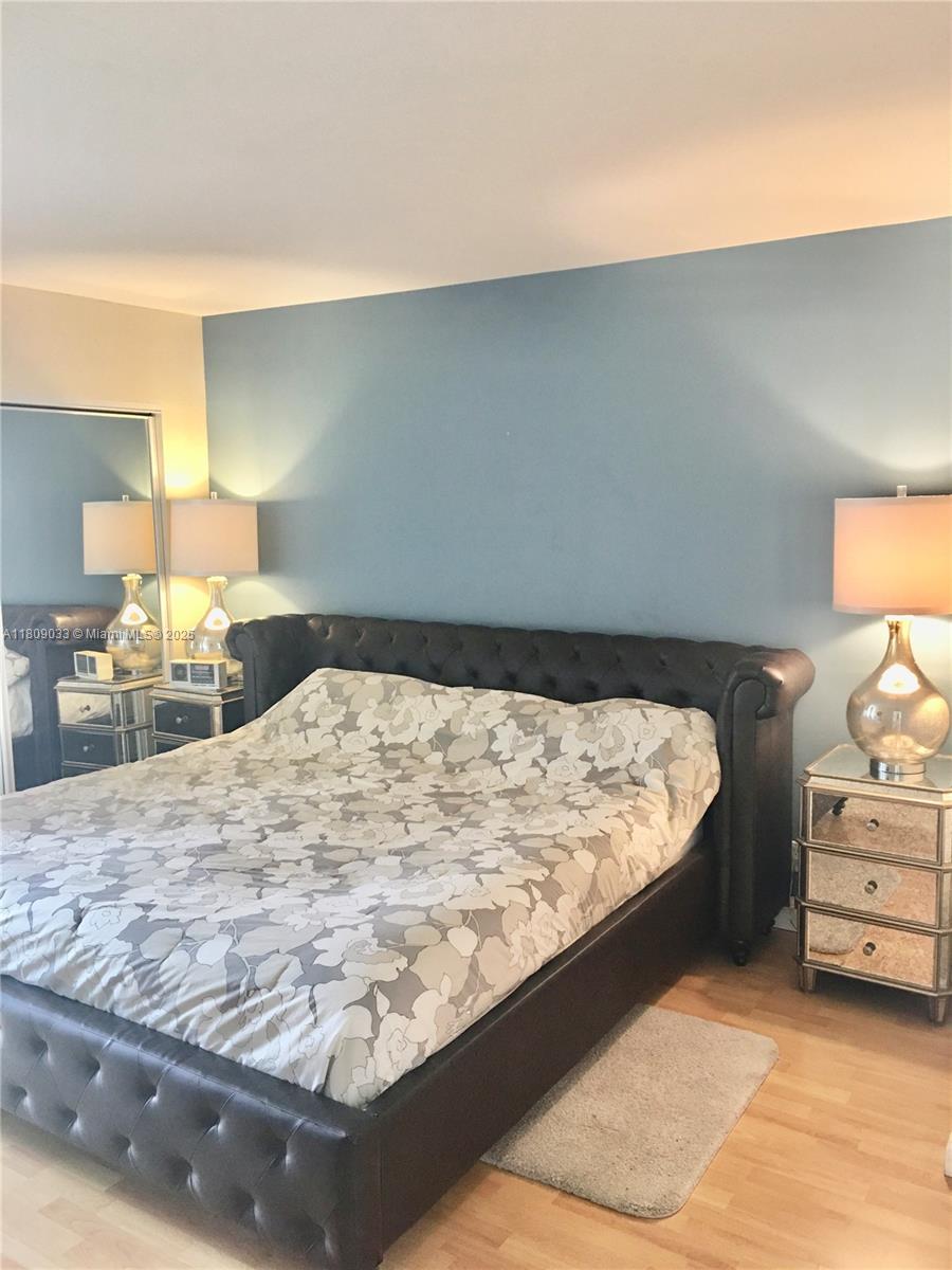 CORONADO CONDO- TOWER II - Residential
