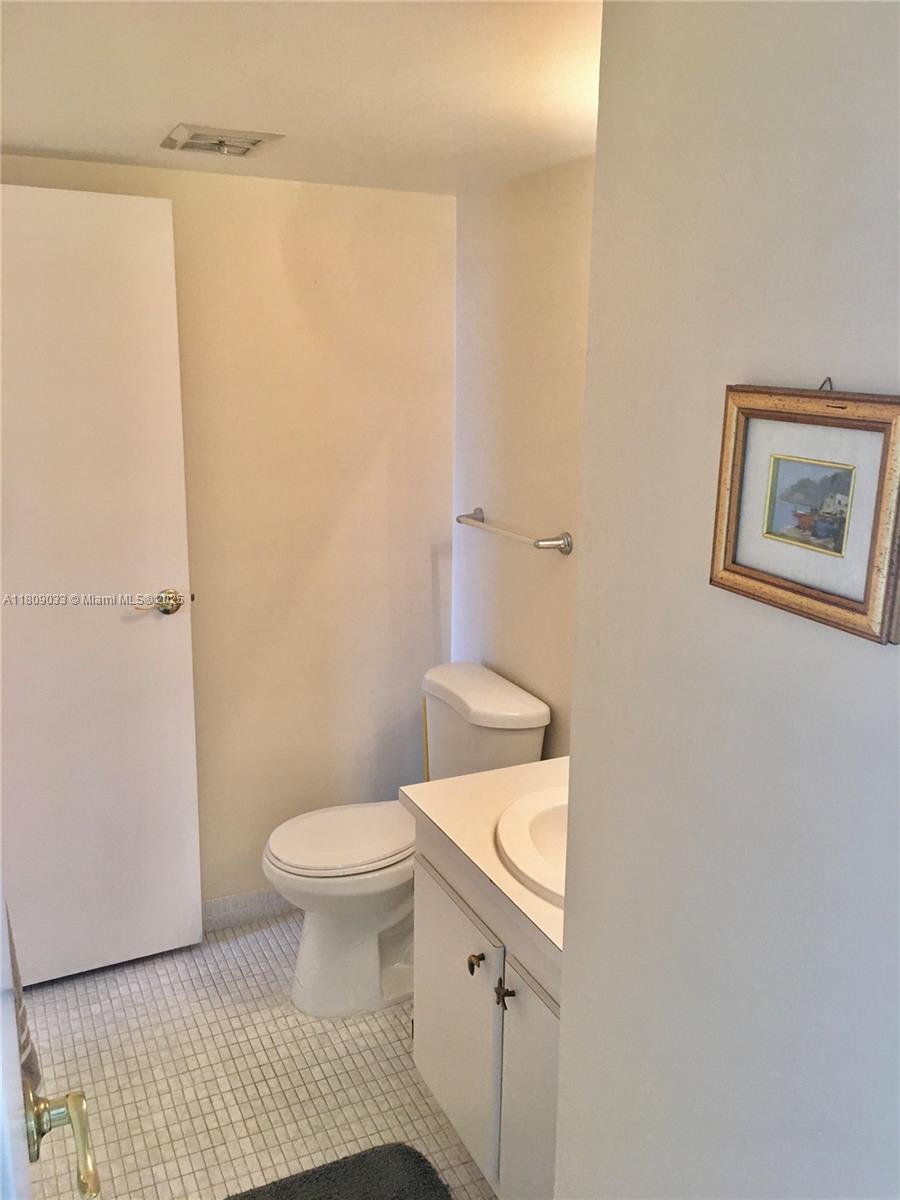 CORONADO CONDO- TOWER II - Residential