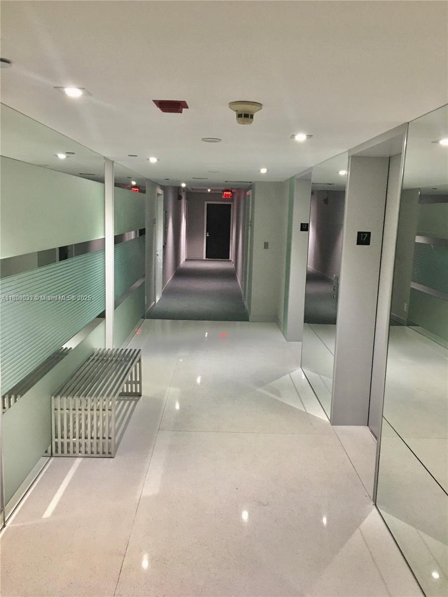 CORONADO CONDO- TOWER II - Residential