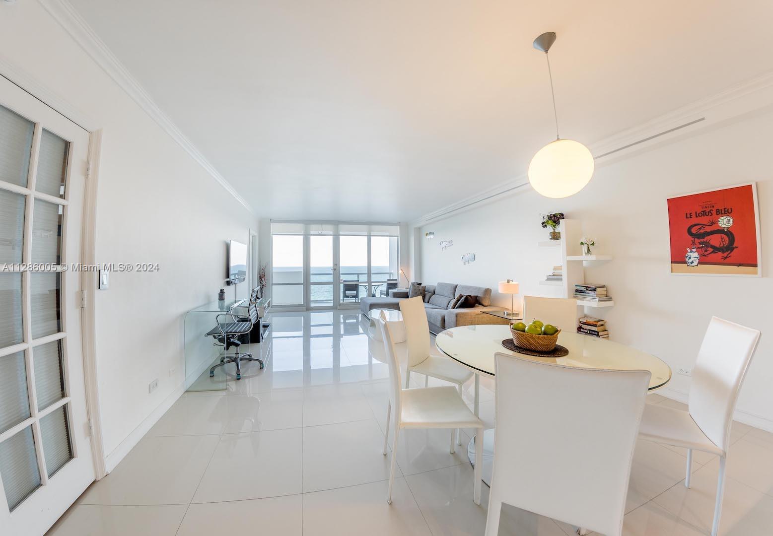 5601 Collins Ave 1206