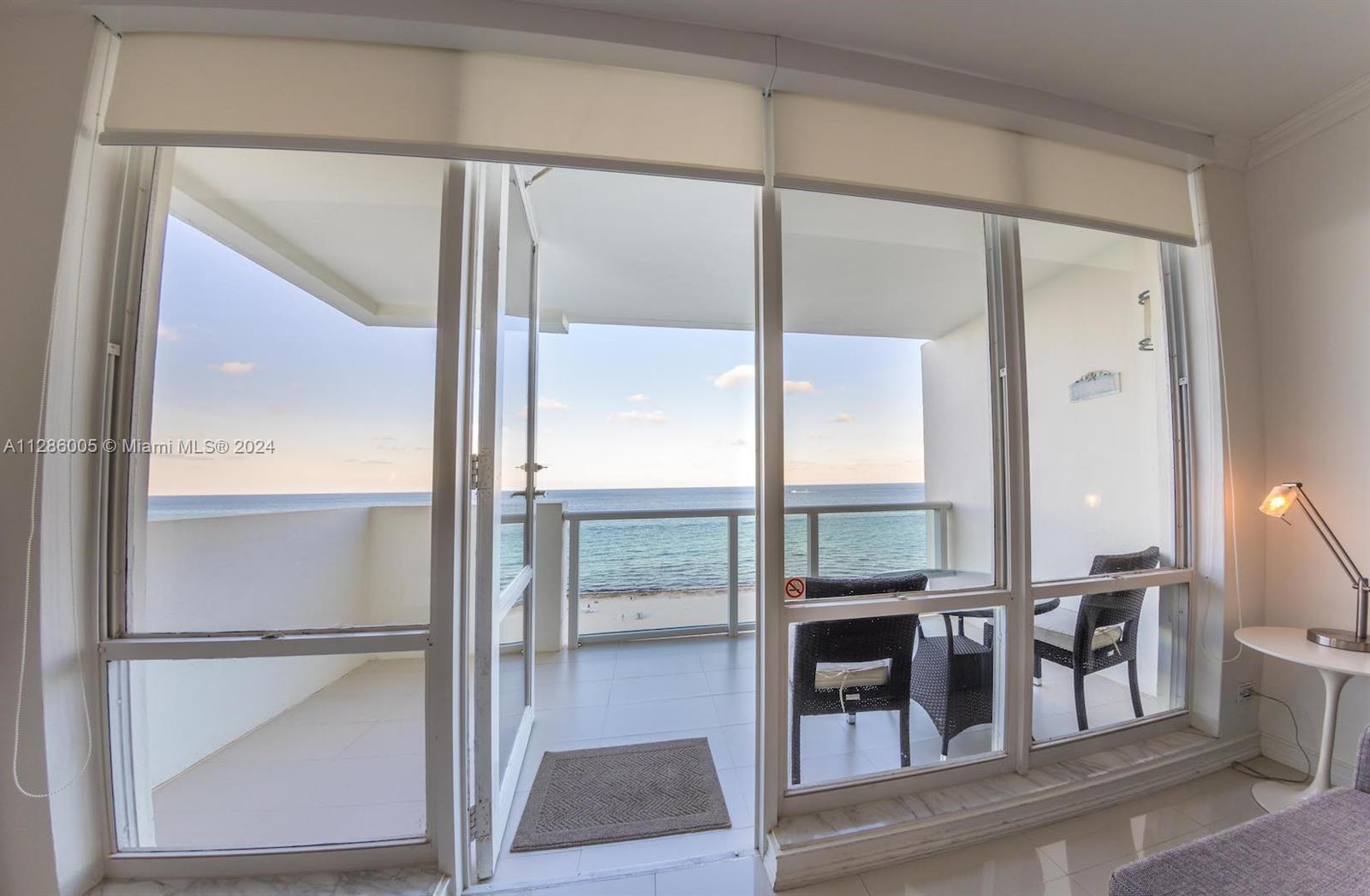 5601 Collins Ave 1206