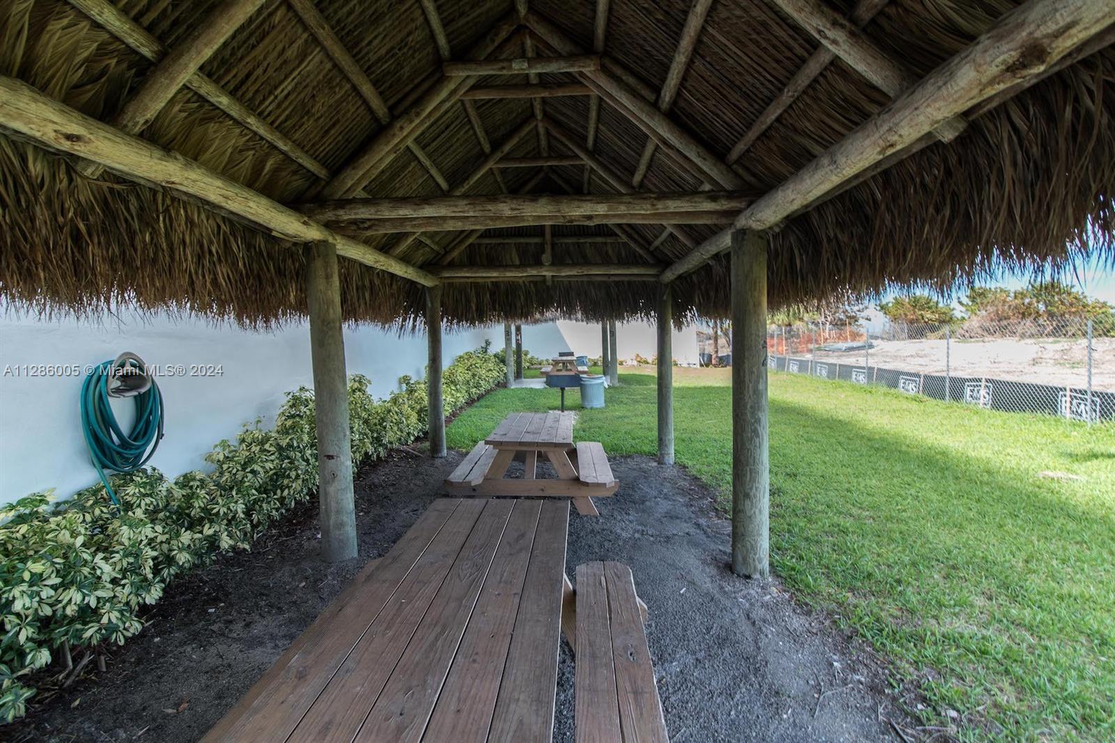 THE PAVILION CONDO - Residential Lease