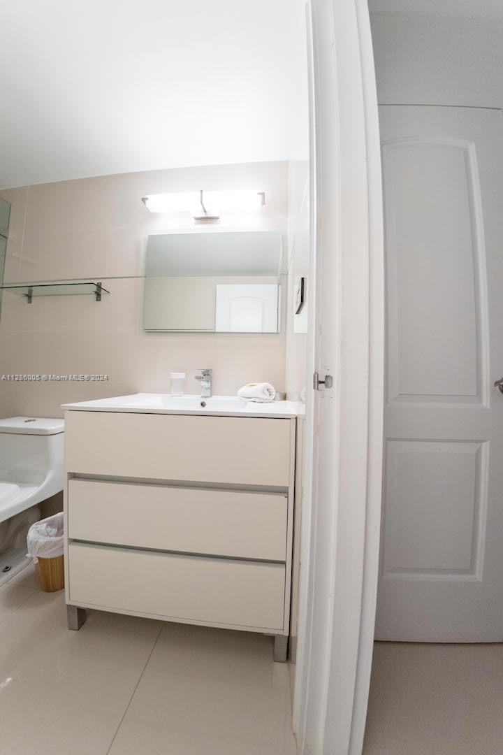 THE PAVILION CONDO - Residential Lease