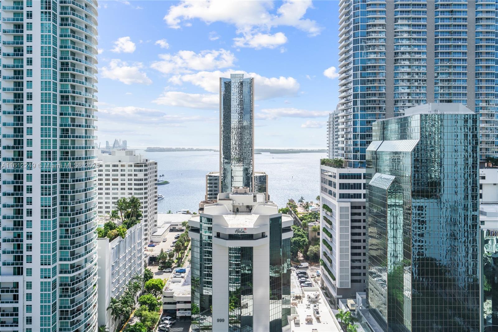 1010 Brickell Ave 2201, Miami, Broward County, Florida - 3 Bedrooms  
3 Bathrooms - 