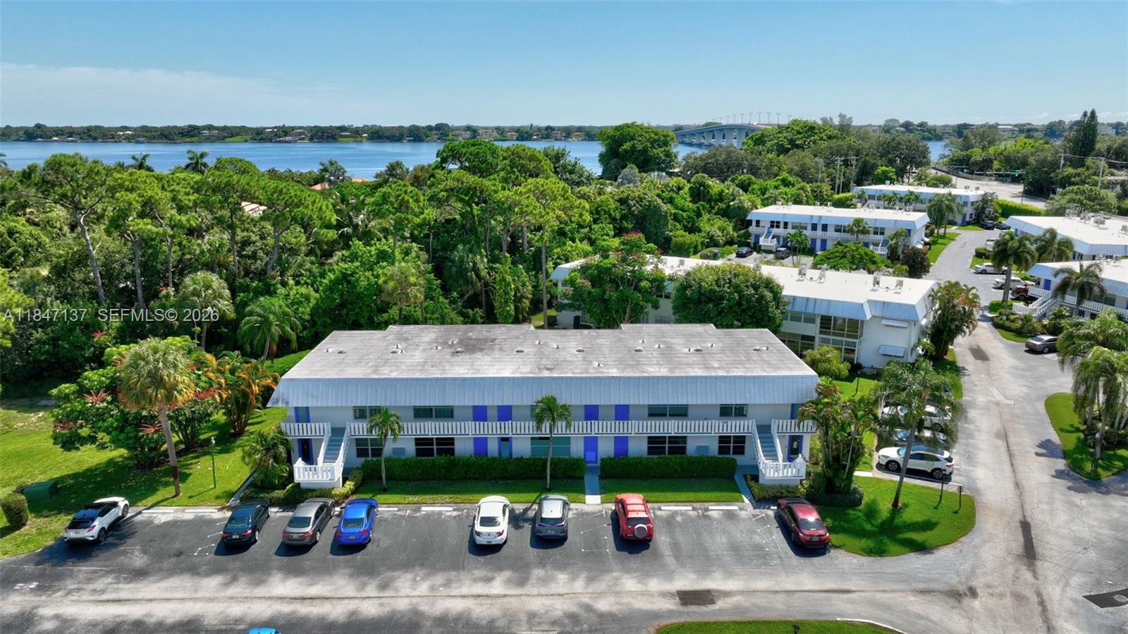 CEDAR POINTE CONDO - Residential