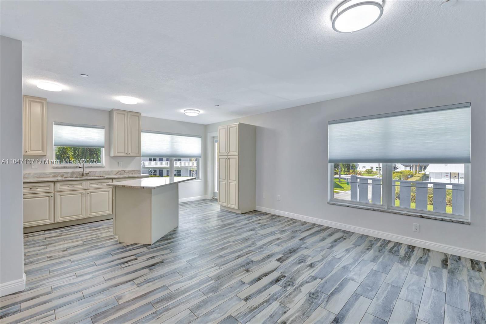 CEDAR POINTE CONDO - Residential