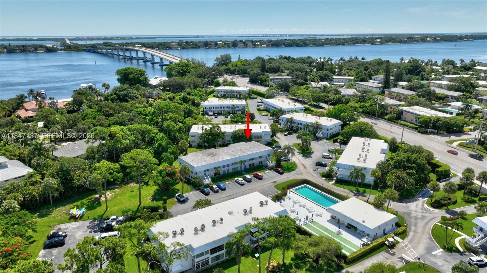 CEDAR POINTE CONDO - Residential