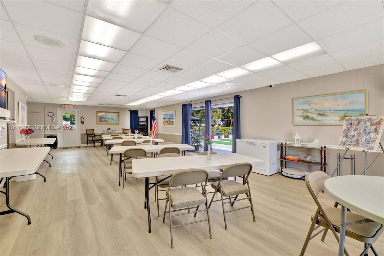 CEDAR POINTE CONDO - Residential