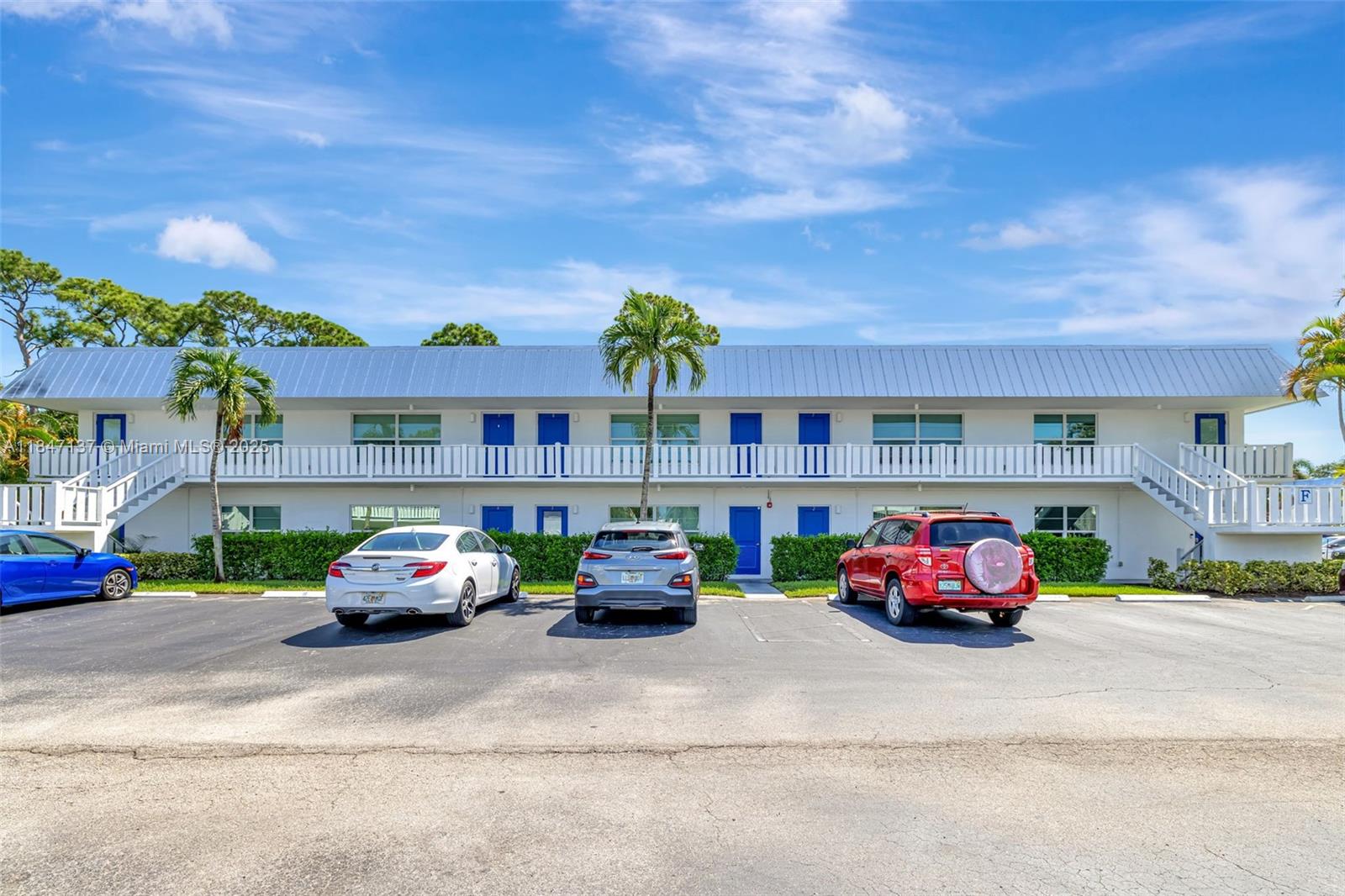 CEDAR POINTE CONDO - Residential