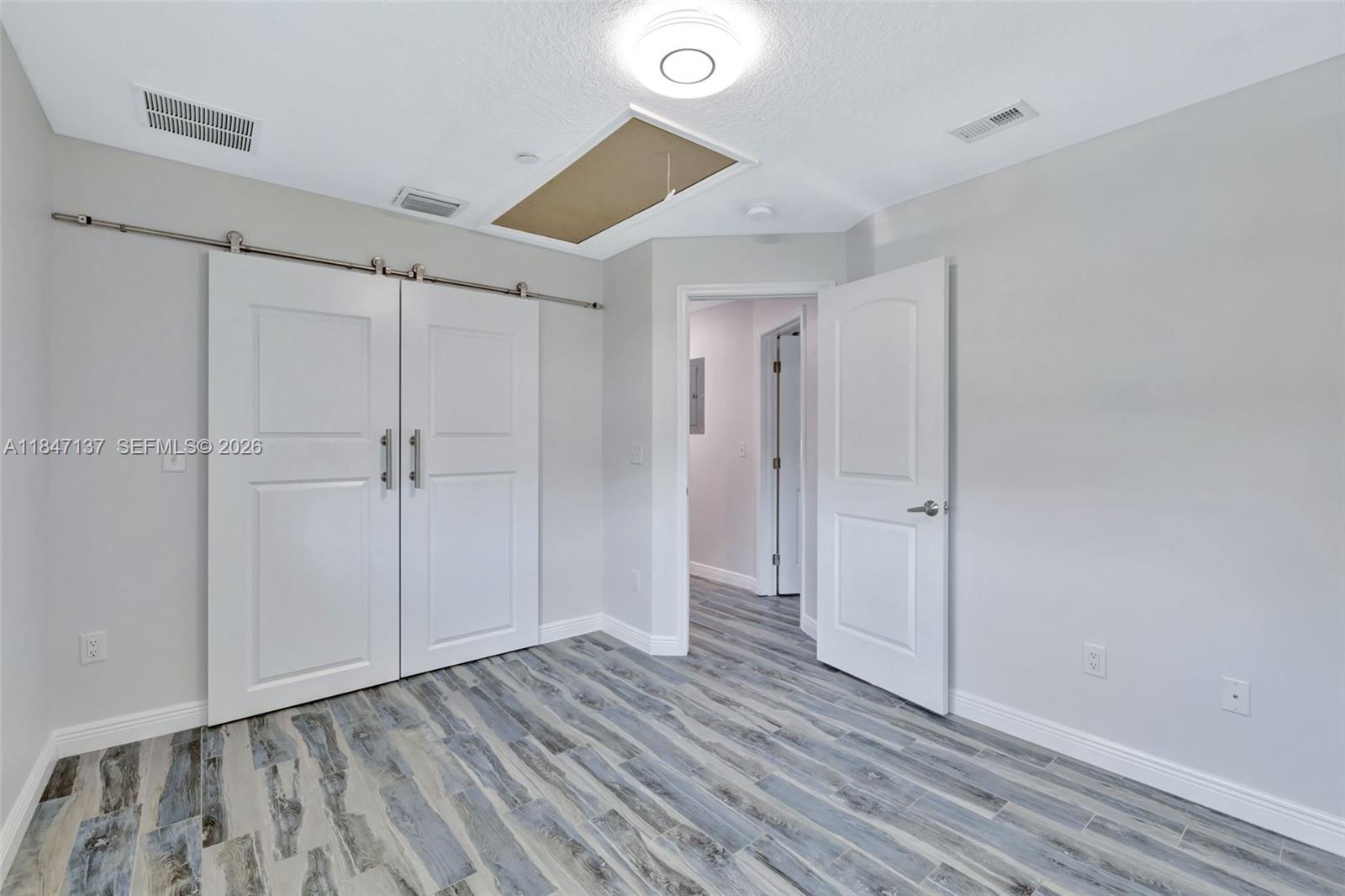 CEDAR POINTE CONDO - Residential