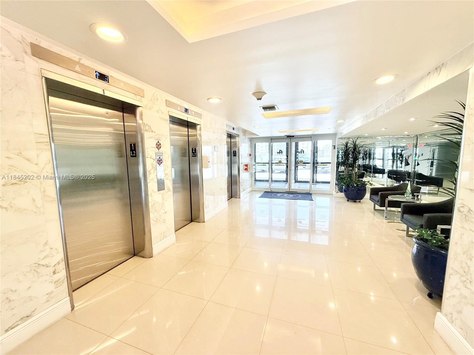 ALLINGTON TOWERS CONDO - Residential