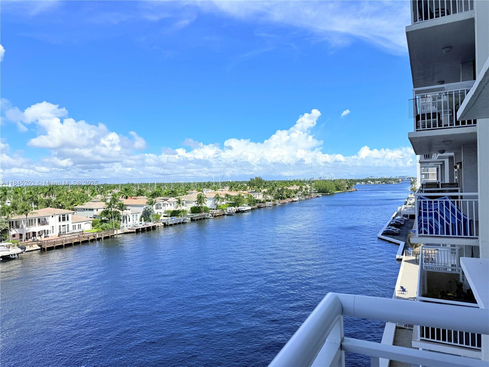 ALLINGTON TOWERS CONDO - Residential