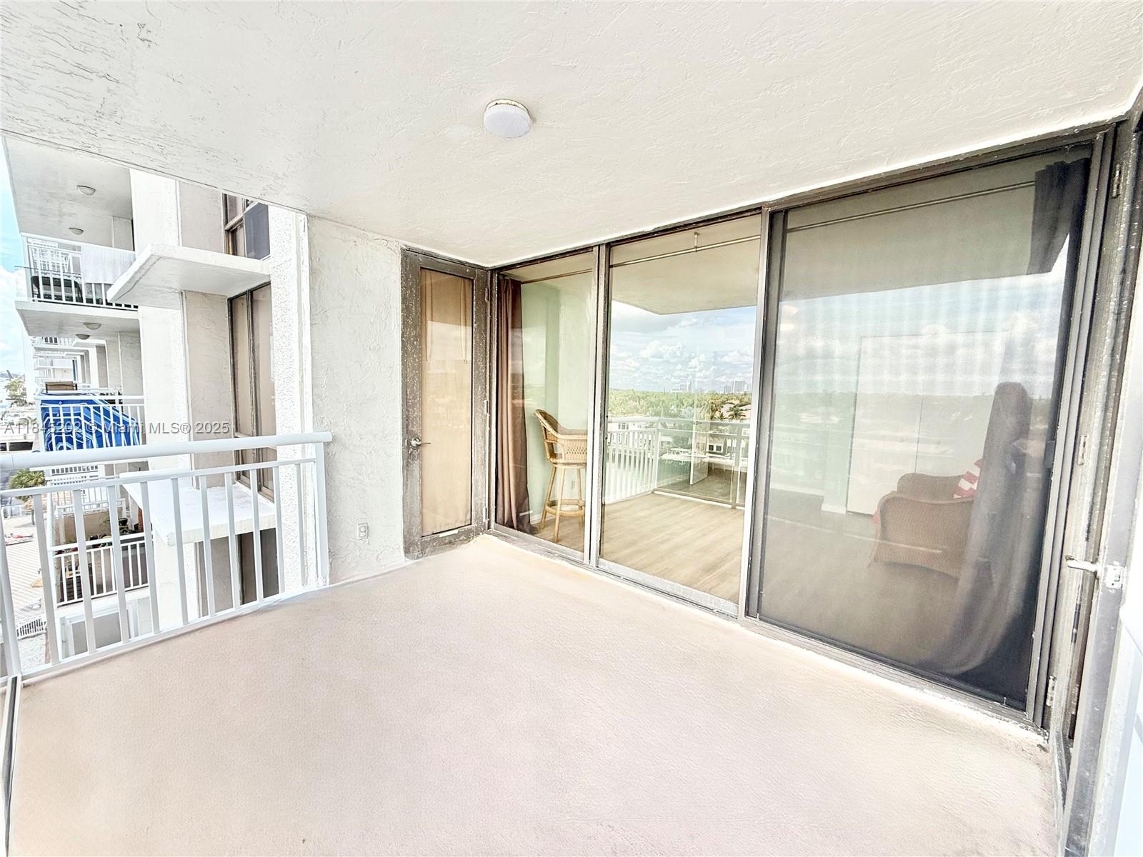 ALLINGTON TOWERS CONDO - Residential