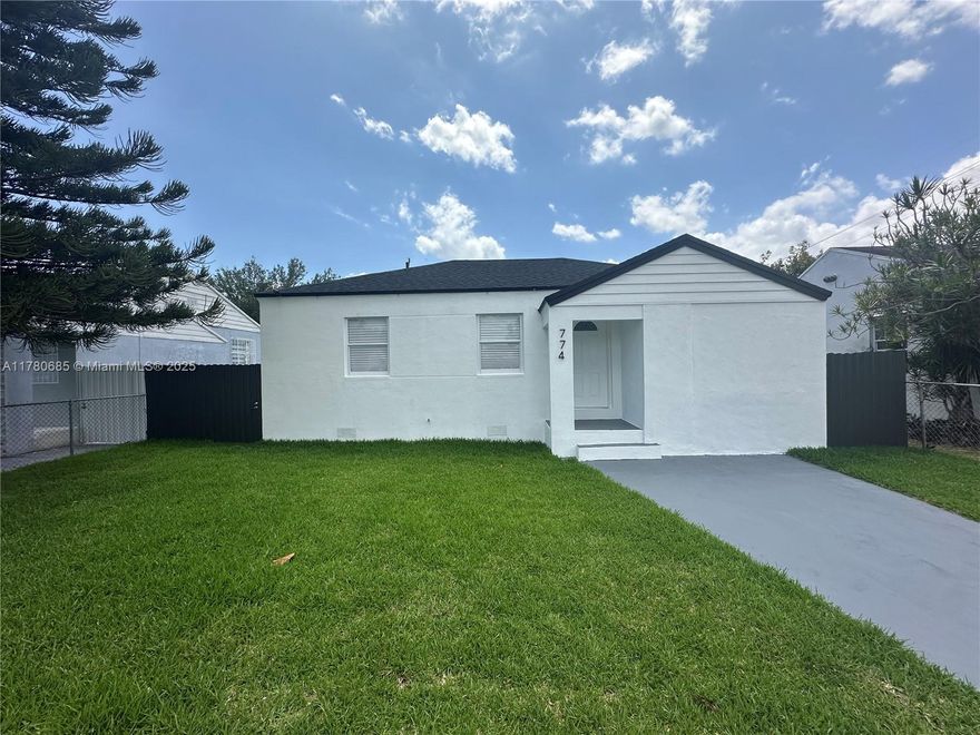 Completely remodeled 3/2 home. New roof, new AC, new floors, New kitchen with stainless steel appliances. New bathrooms. Nice yard space with storage room. Plenty of parking space for boat or Rv. Short distance to i-95 and 79st Marina.