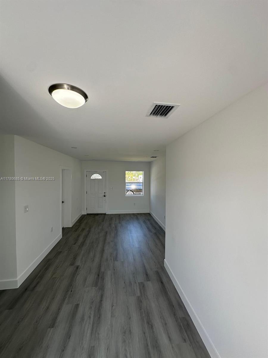 STEPHEN MANOR - Residential