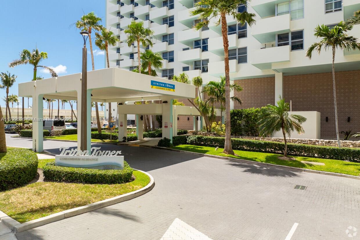 TRITON TOWER CONDO - Residential