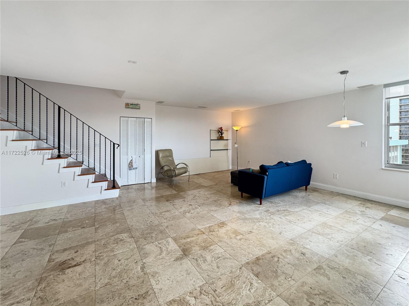 TRITON TOWER CONDO - Residential