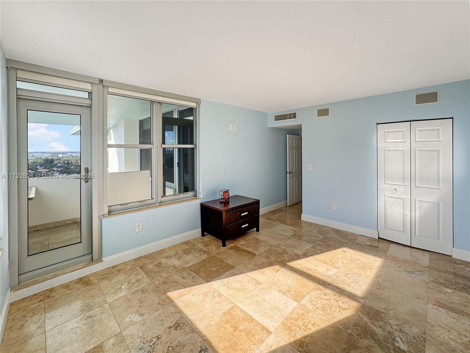 TRITON TOWER CONDO - Residential