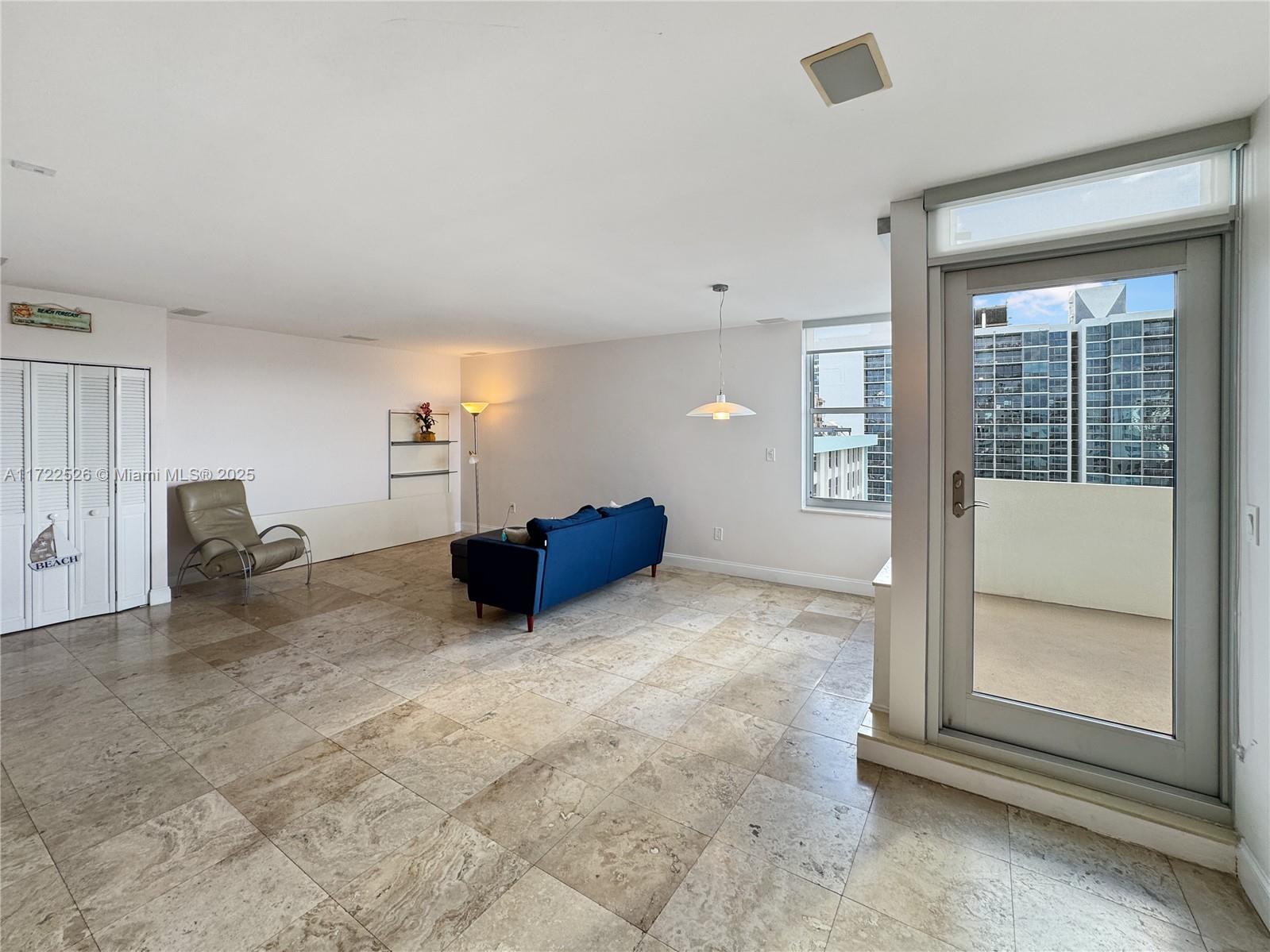 TRITON TOWER CONDO - Residential