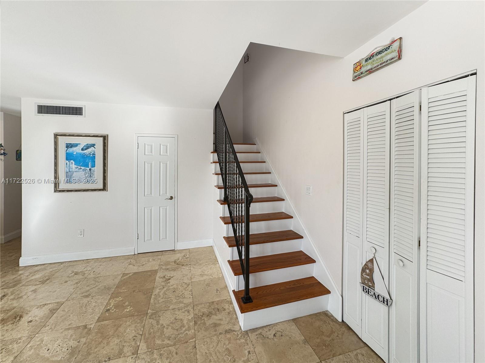 TRITON TOWER CONDO - Residential