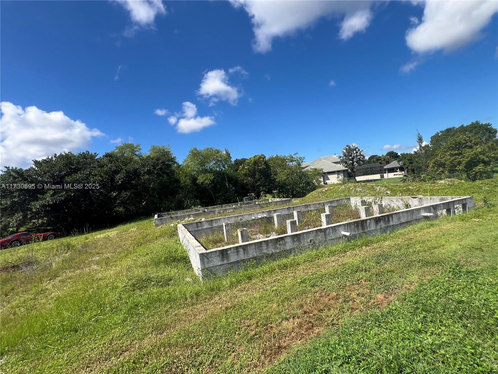 TRAILS OF EL RANCHO ACRES - Land