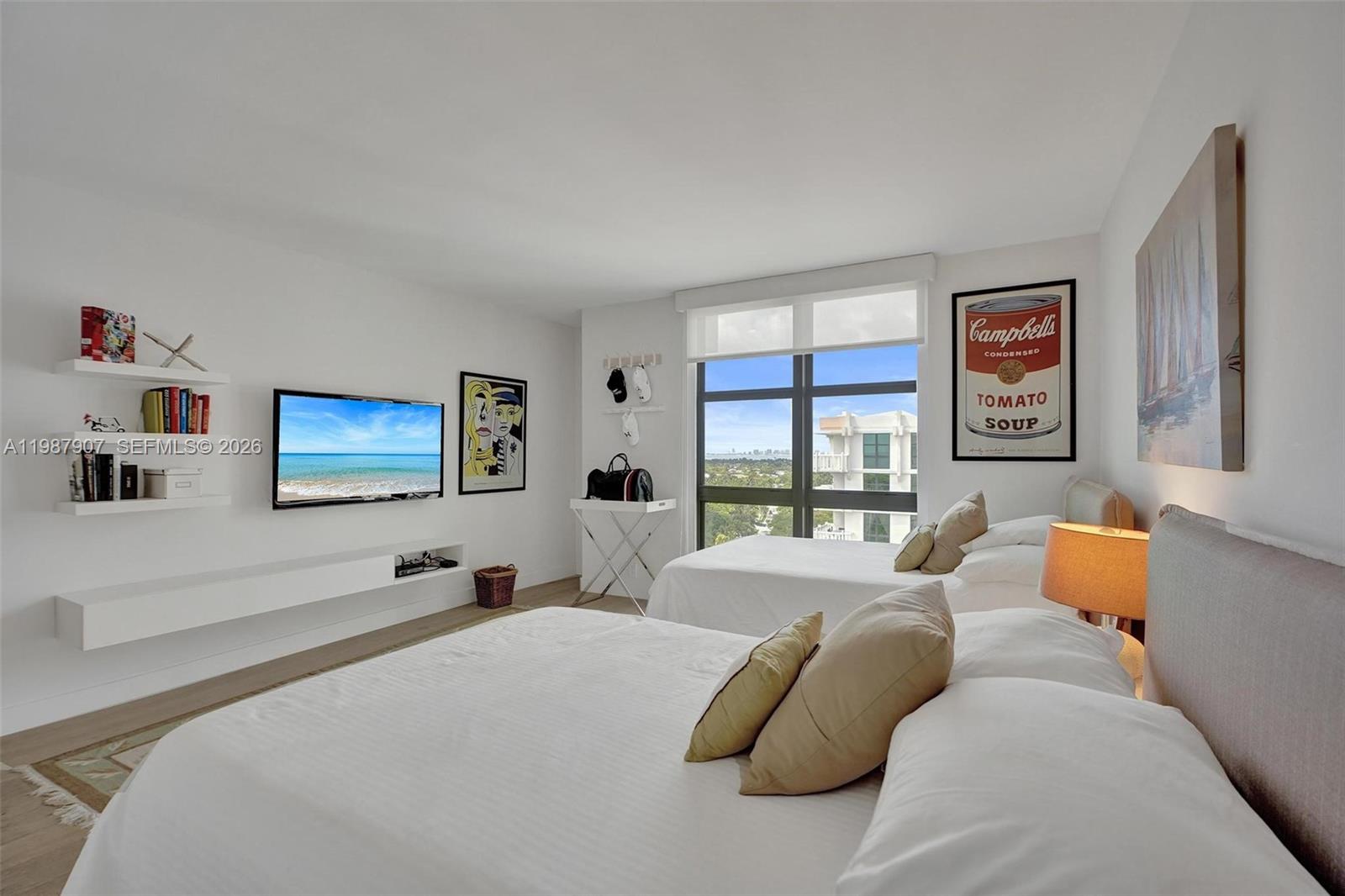 TOWERS OF KEY BISCAYNE CO - Residential