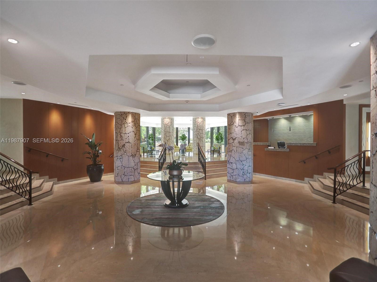 TOWERS OF KEY BISCAYNE CO - Residential