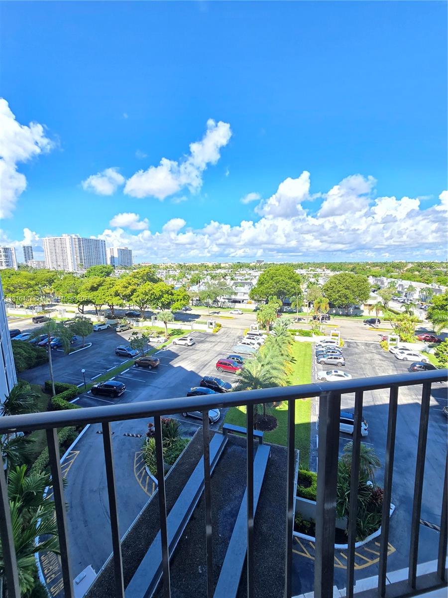 OCEANVIEW PARK CONDO - Residential Lease