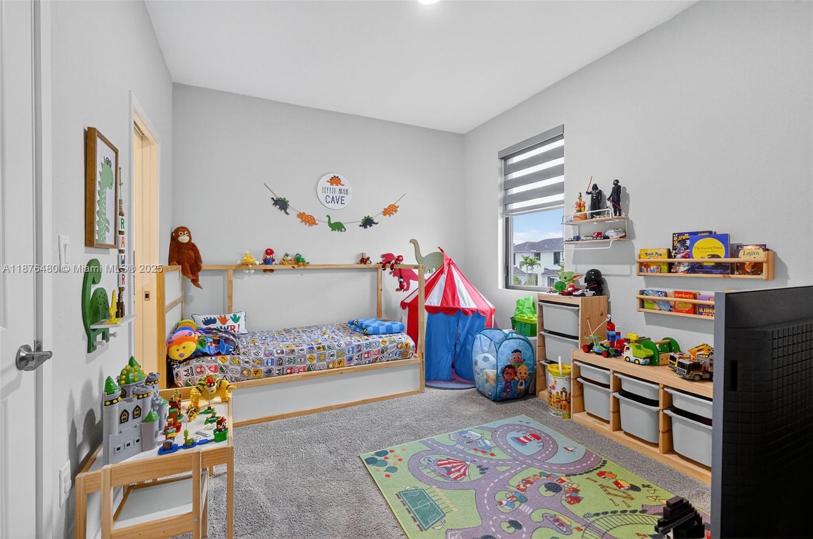 MC RESIDENTIAL - Residential