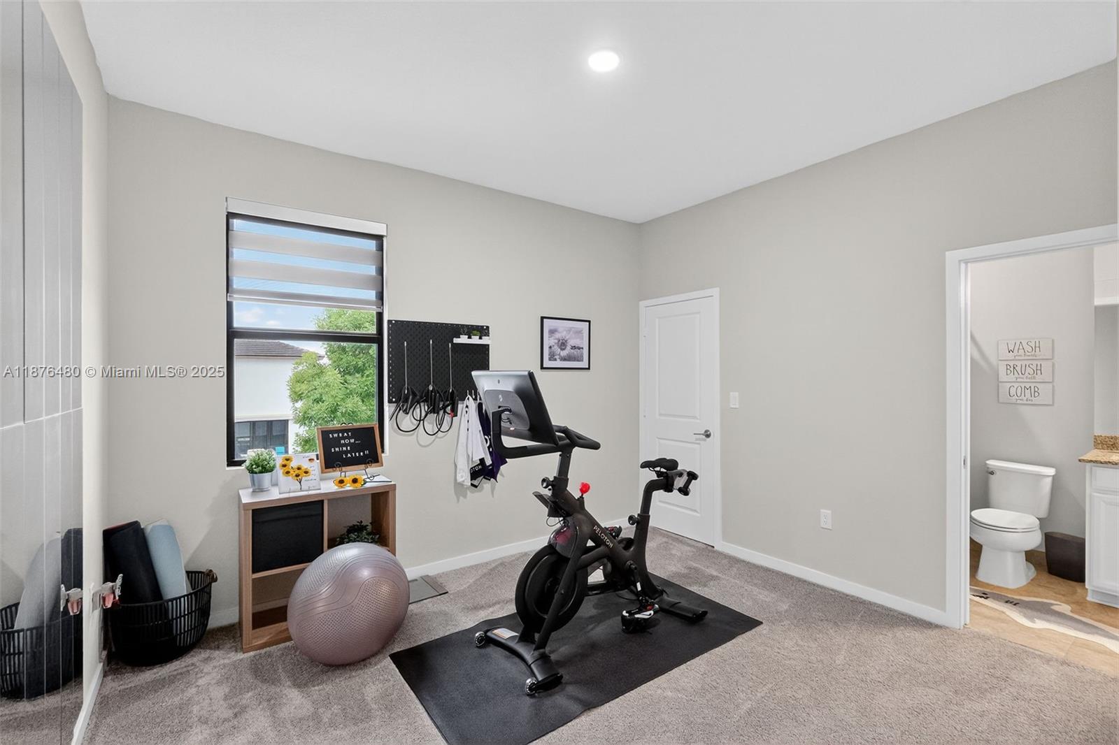 MC RESIDENTIAL - Residential