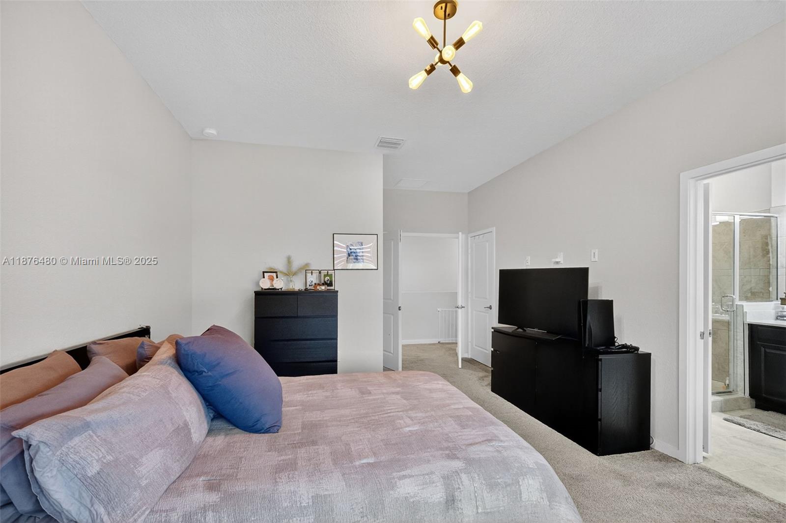 MC RESIDENTIAL - Residential