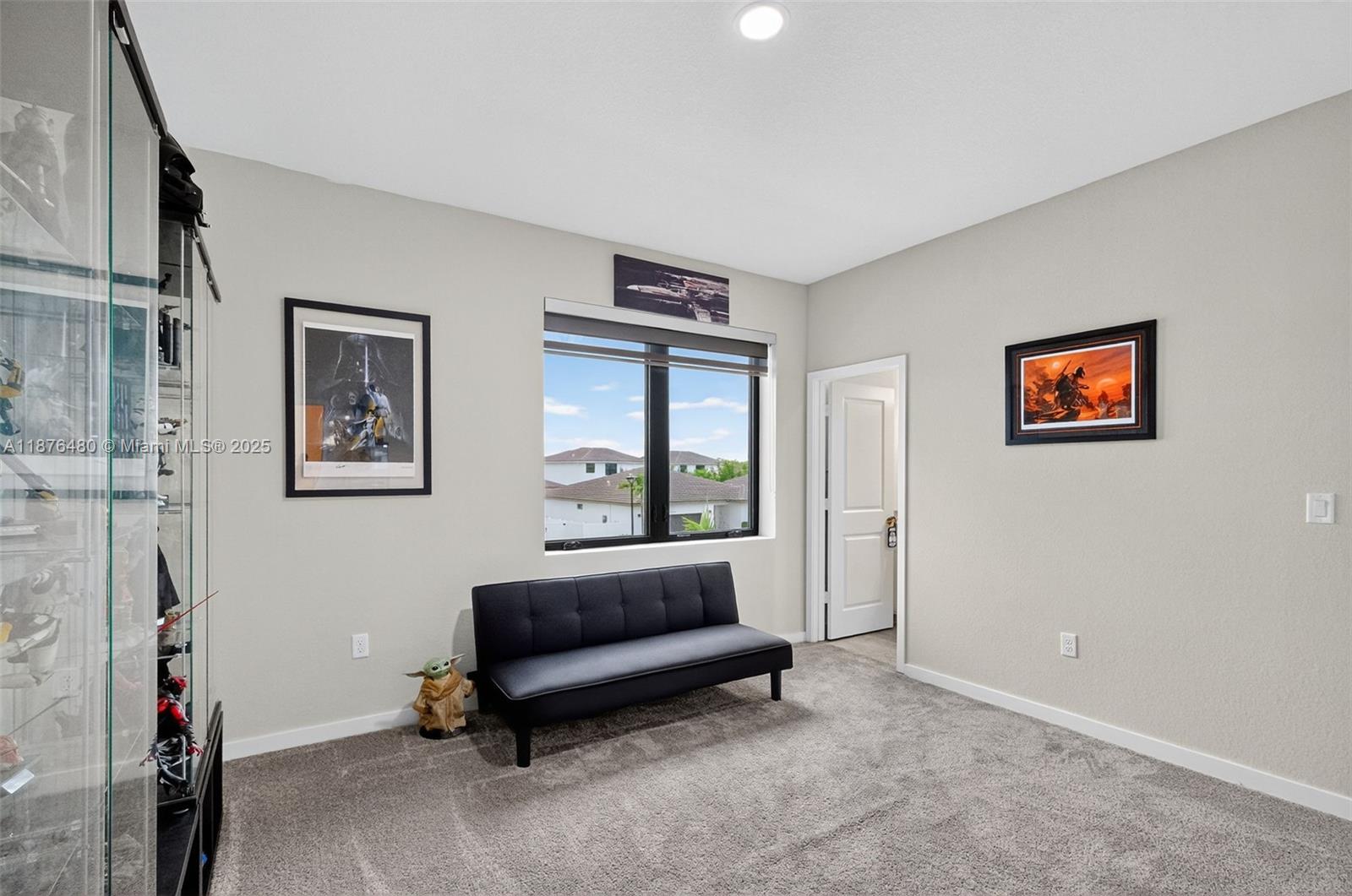 MC RESIDENTIAL - Residential