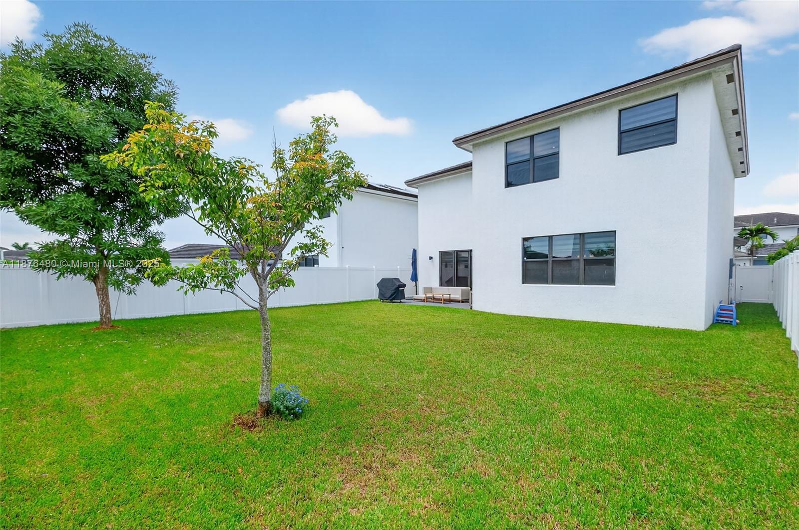 MC RESIDENTIAL - Residential