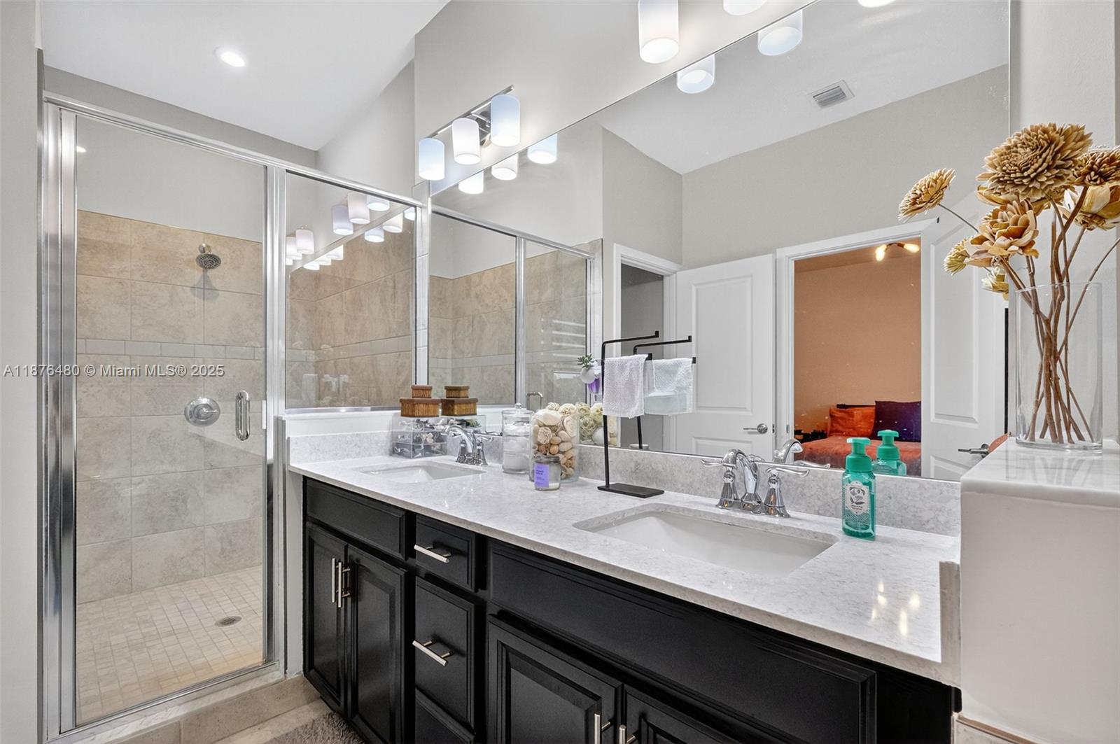 MC RESIDENTIAL - Residential