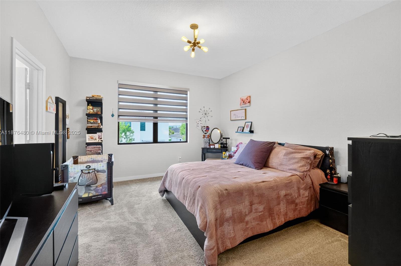 MC RESIDENTIAL - Residential